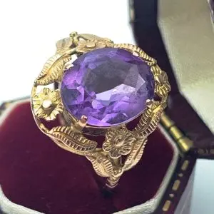 Vintage 9ct Gold Amethyst Ring