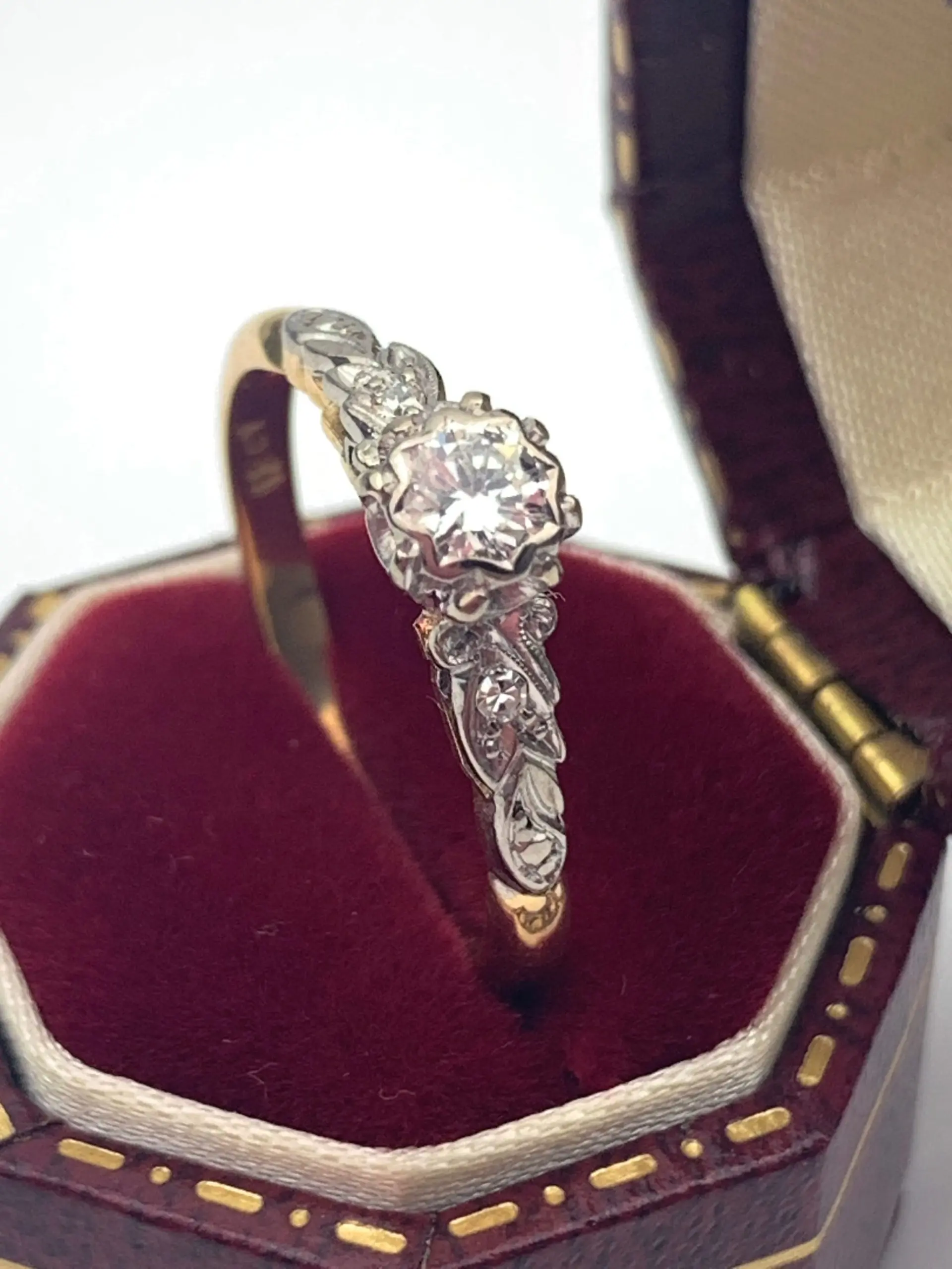 Antique Diamond Ring Art Deco 18ct Gold