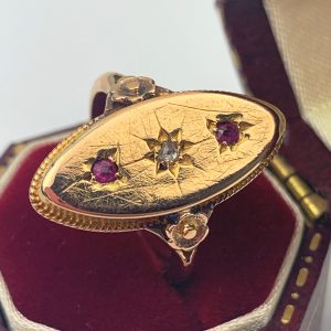 Victorian 15ct Gold Antique Ring