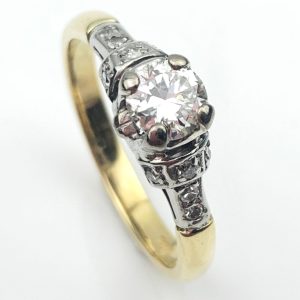 Vintage Diamond Ring Art Deco 18ct Gold