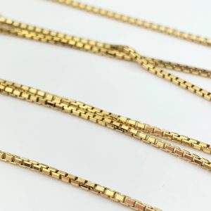 9ct Gold Chain Box Necklace