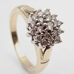 9ct Gold Cluster Diamond Ring