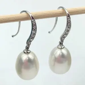 18ct White Gold Diamond & Pearl Earrings